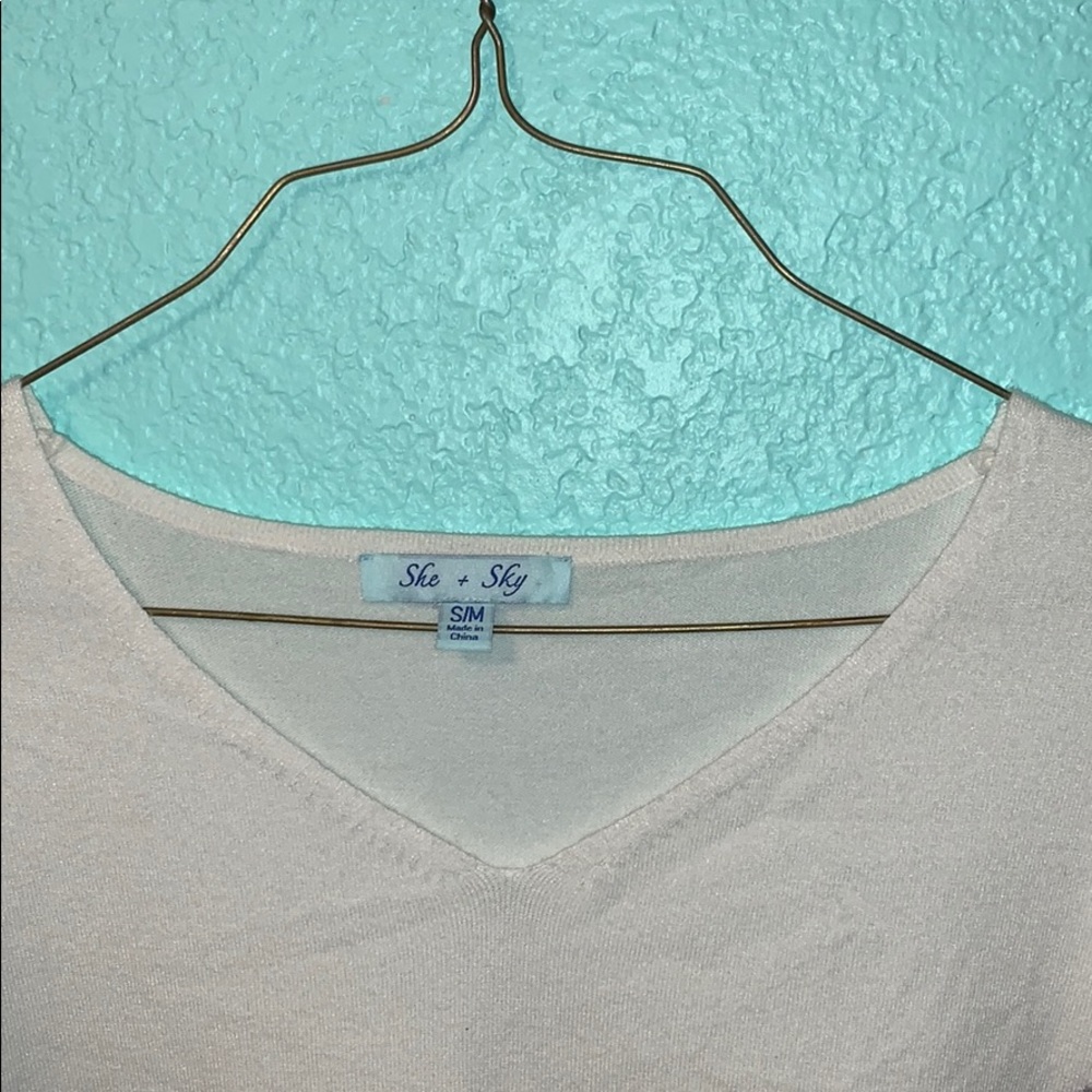 sweater - Picture 2 of 2